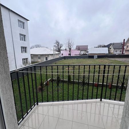 Nesta Apartament Apartment Fălticeni Exterior foto